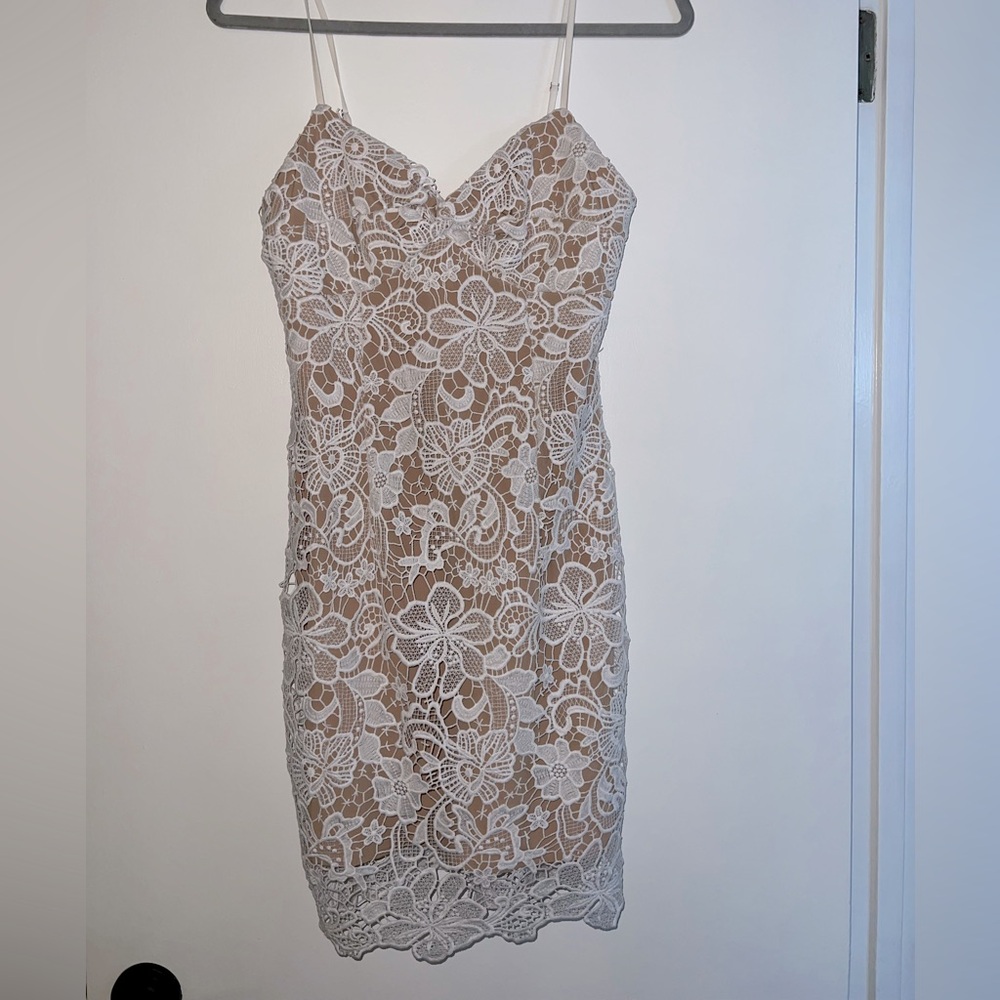 Guess white lace dress xs